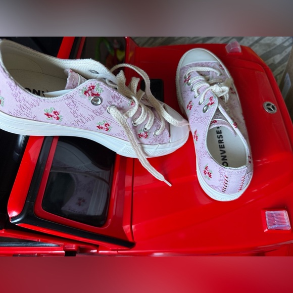 Converse [7.5] CTAS Platform Rose Cross Stitch Low Women’s Sneakers A13660C - Picture 7 of 9